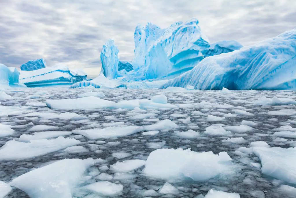 地球上の淡水の90 を占める 氷 が溶けるとどうなる 地球温暖化の影響をデータで見る データのじかん